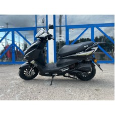 Скутер SPRMOTORS SPORT FS 50 (150 см³, 9 л.с.) скутер Скутер SPRMOTORS SPORT FS 50 (150 см³, 9 л.с.) скутер