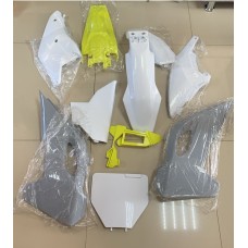 Комплект пластика Husqvarna 24
