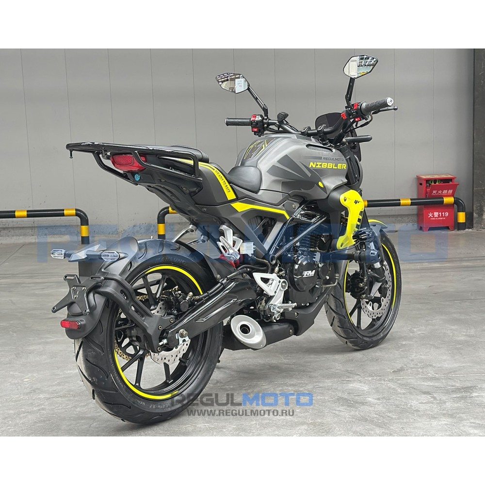 Regulmoto Nibbler (LONCIN FE300, 300 см³, 4 капана, 27 л.с.) дорожный мотоцикл с ПТС Regulmoto Nibbler (LONCIN FE300, 300 см³, 4 капана, 27 л.с.) дорожный мотоцикл с ПТС