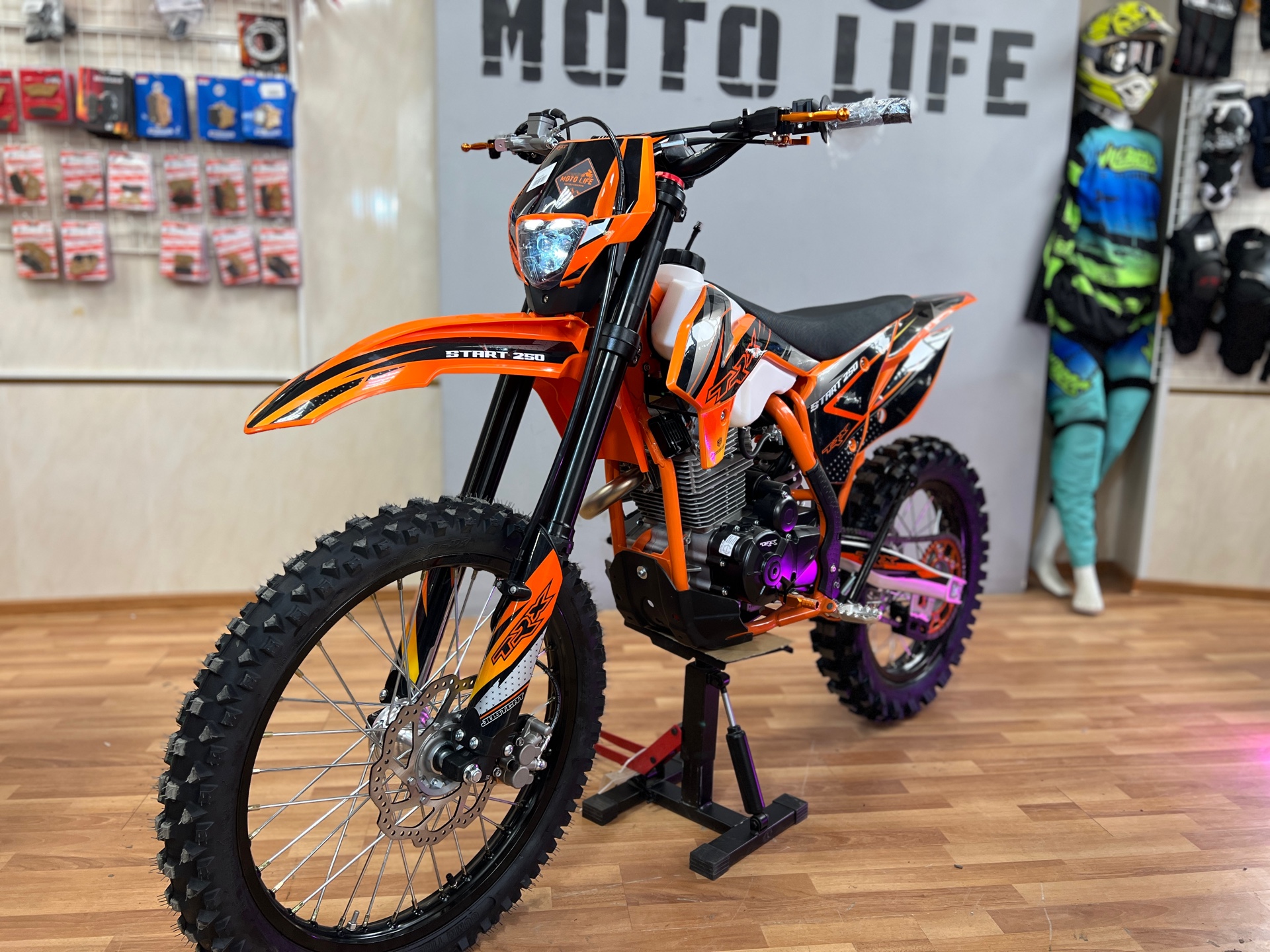 TRX START 250 (172FMM-5 250см3 баланс. вал) кросс / эндуро мотоцикл - Moto  Life Shop - Мотоцикл с доставкой по России - это к нам!